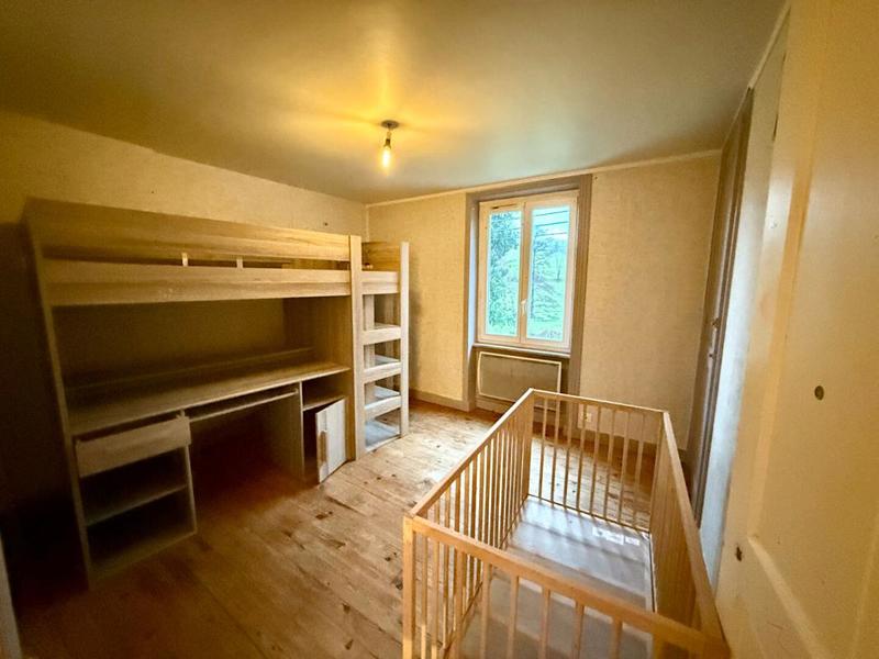 Immeuble - 130 m² - 7 pièces