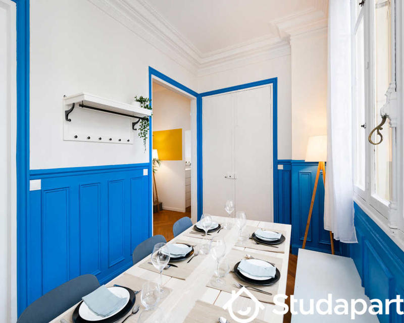 Chambre - 170 m² - 1 pièce