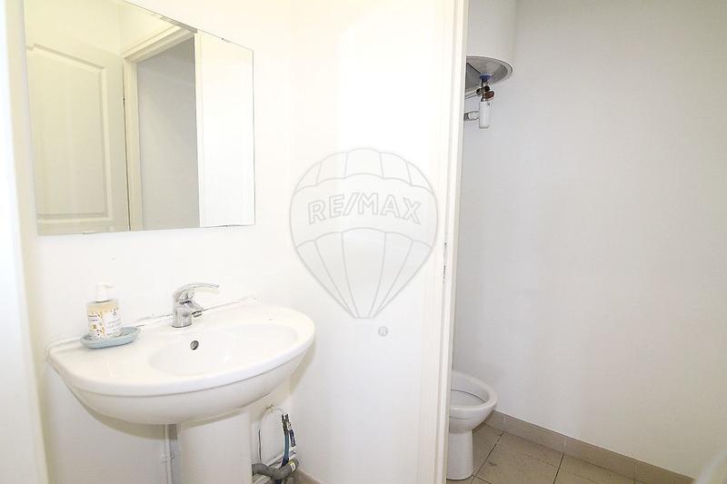 Local commercial - 322 m² - 4 pièces