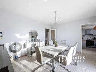 Appartement - 66 m² - 4 pièces