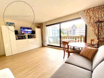 Studio - 27 m² - 1 pièce