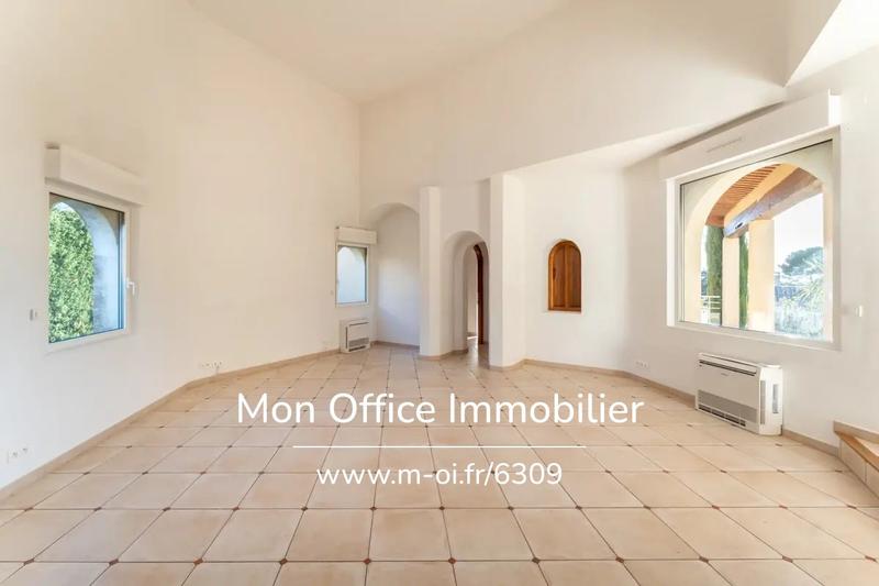 Maison - 178 m² - 6 pièces