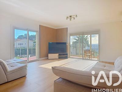 Maison - 192 m² - 7 pièces