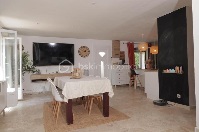 Villa - 100 m² - 4 pièces