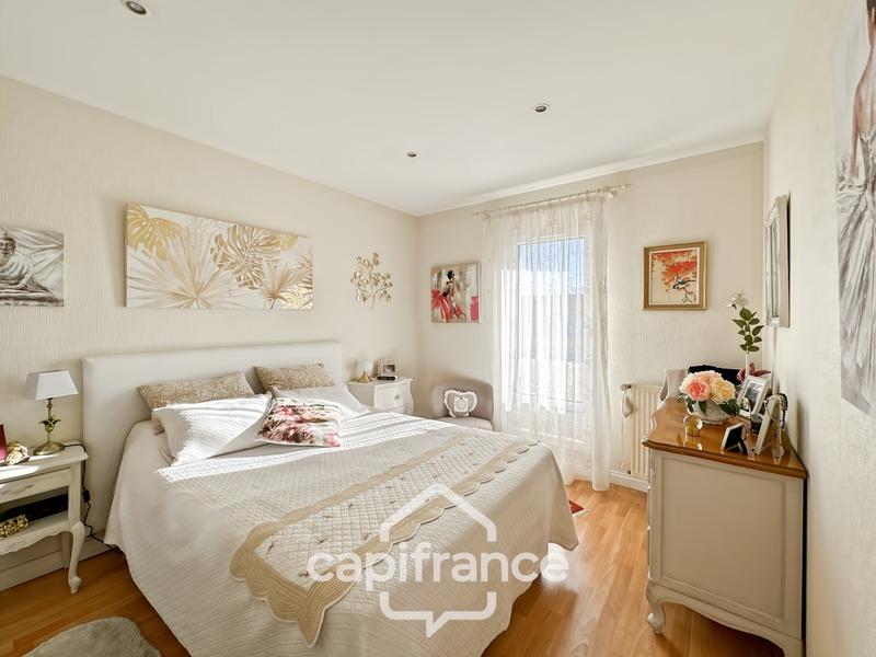 Maison - 103 m² - 4 pièces