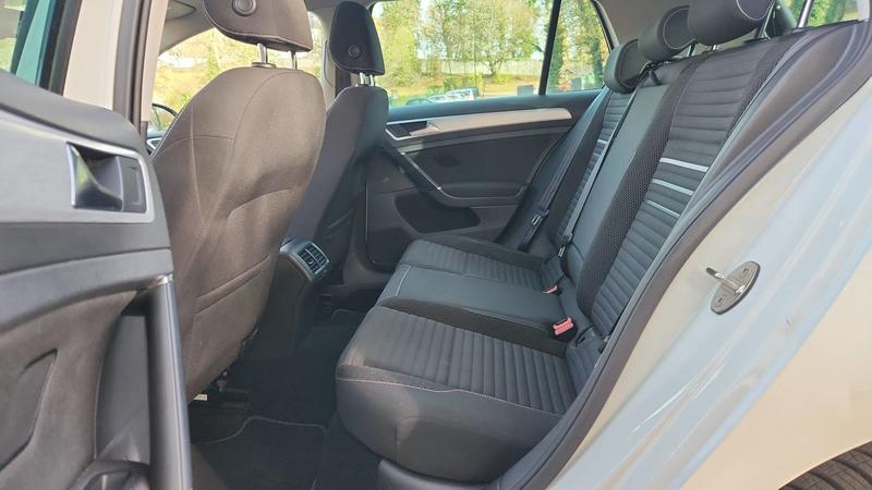 Volkswagen Golf VII 1.6 Tdi 105 Cup - Toit ouvrant