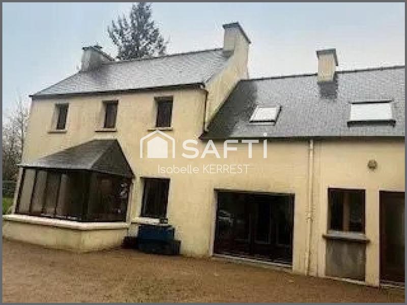 Maison - 176 m² - 10 pièces