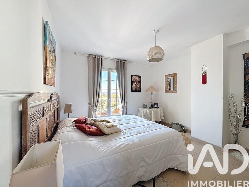 Maison - 200 m² - 6 pièces