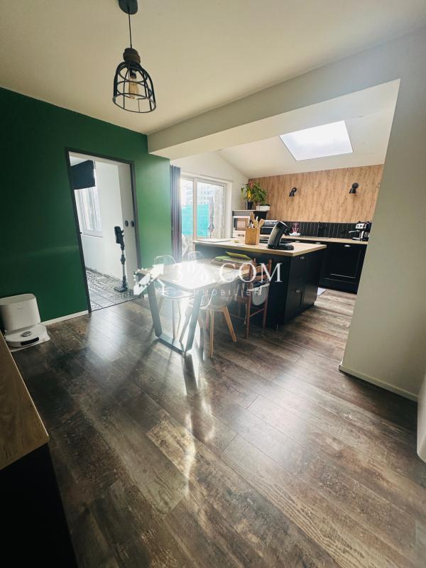 Maison - 108 m² - 4 pièces