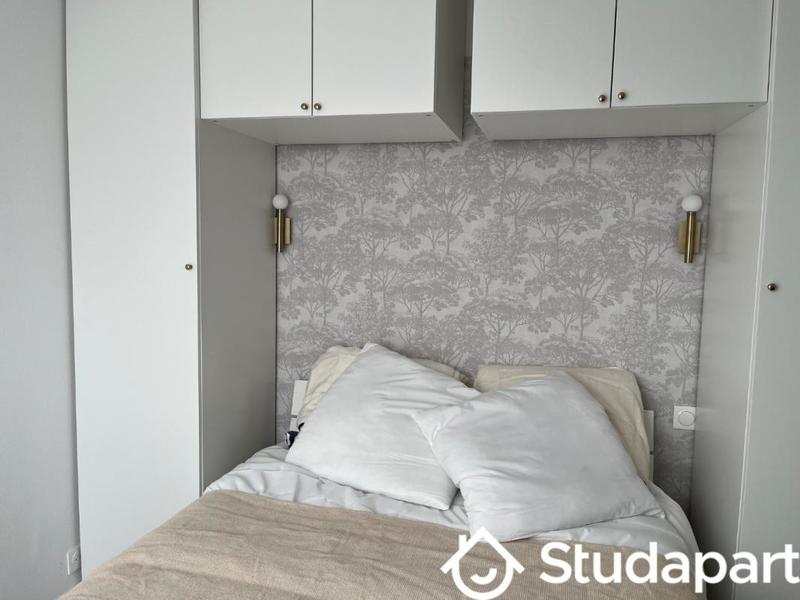 Chambre - 9 m² - 1 pièce