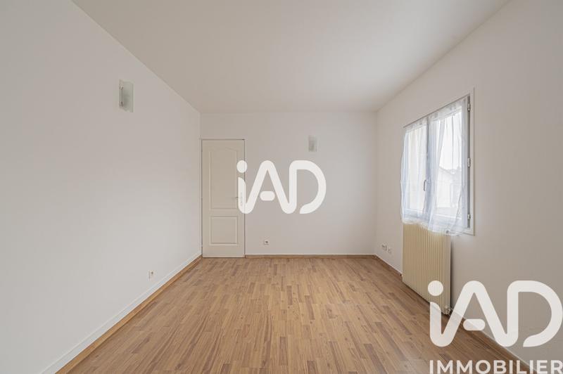 Maison - 99 m² - 5 pièces