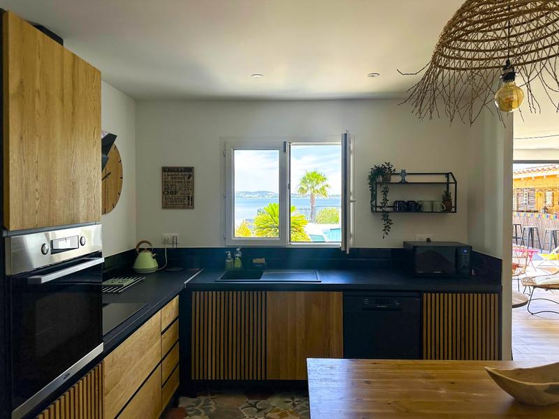 Maison - 170 m² - 5 pièces