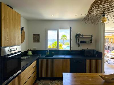 Maison - 170 m² - 5 pièces