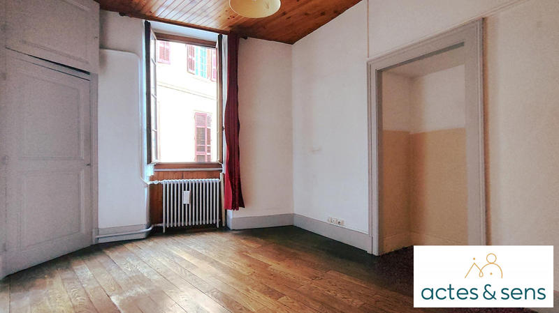 Appartement - 101 m² - 4 pièces