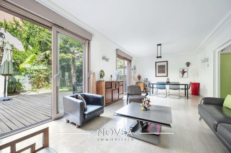 Maison - 154 m² - 9 pièces