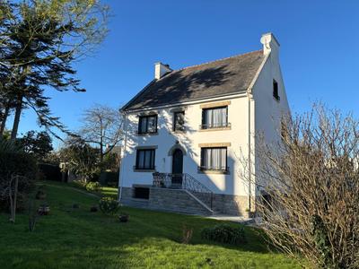 Maison - 129 m² - 7 pièces