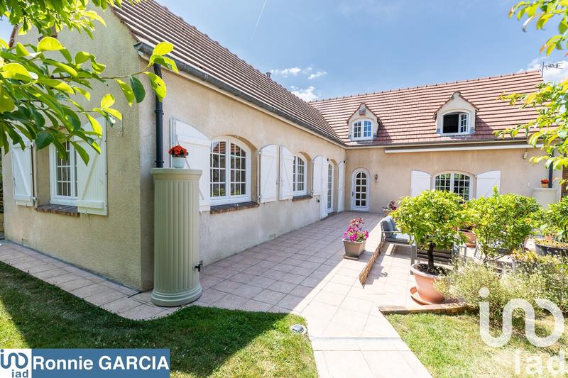 Maison - 133 m² - 5 pièces