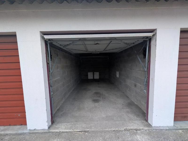 Garage - 15 m²