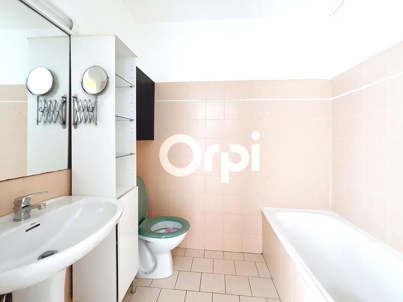 Studio - 27 m² - 1 pièce