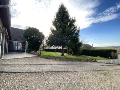 Maison - 143 m² - 6 pièces