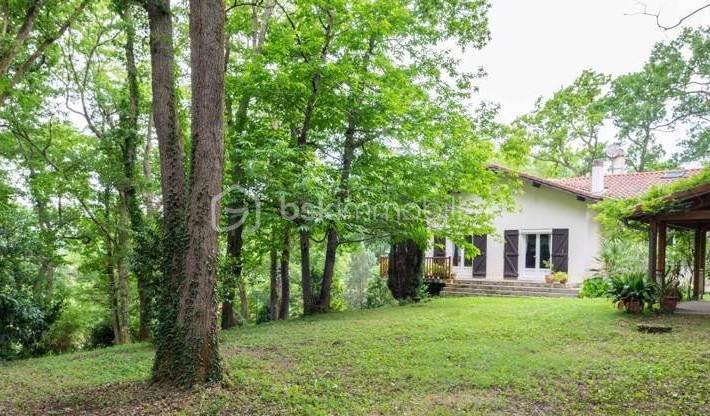 Maison - 133 m² - 6 pièces