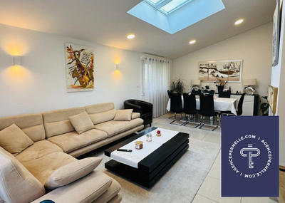 Maison - 140 m² - 5 pièces