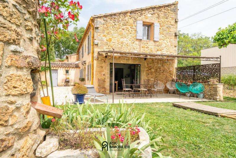 Maison en pierre - 117 m² - 4 pièces