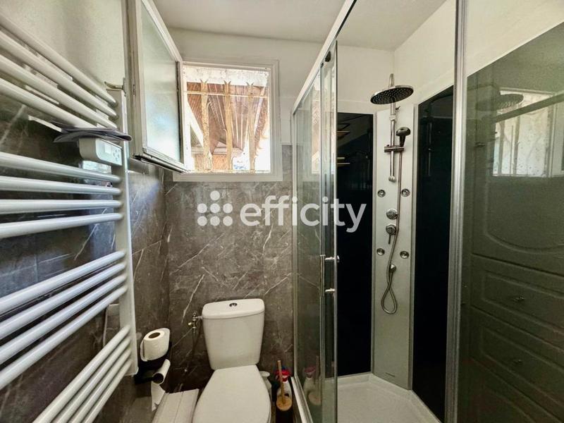 Maison - 98 m² - 4 pièces