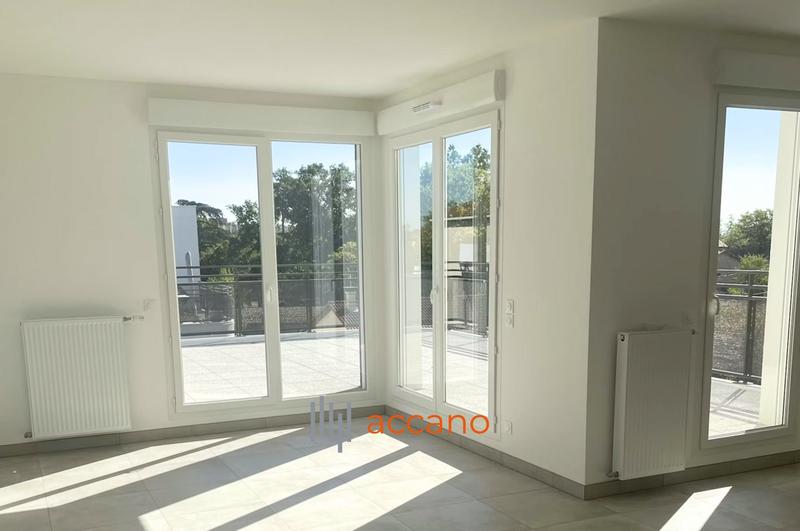 Appartement - 84 m² - 4 pièces