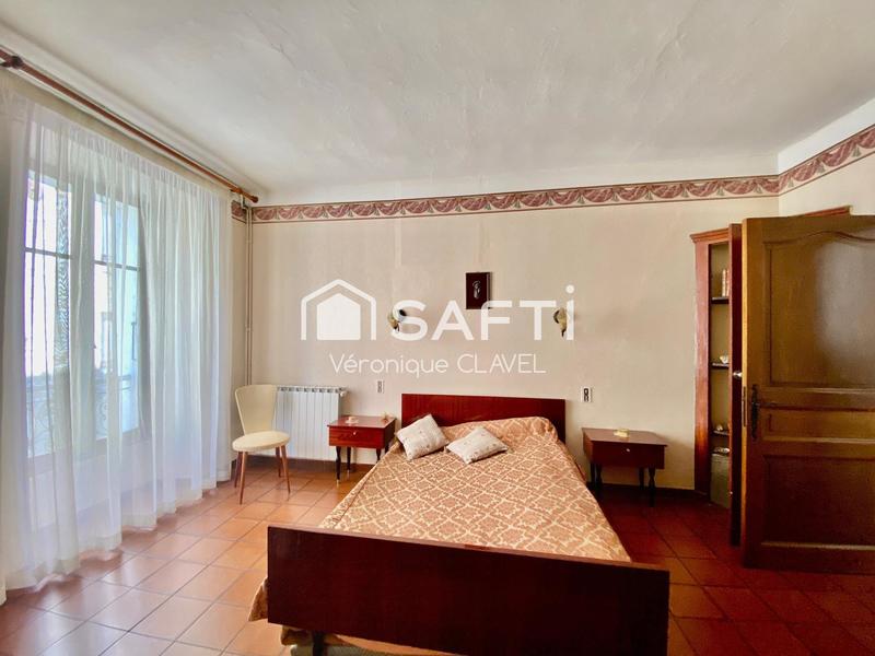 Appartement - 128 m² - 6 pièces