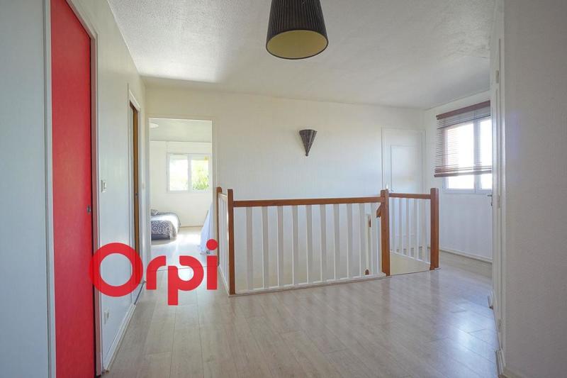 Maison - 185 m² - 5 pièces