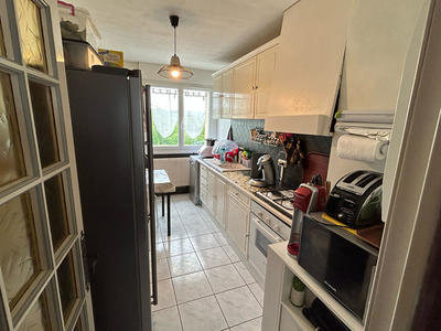 Appartement - 64 m² - 4 pièces