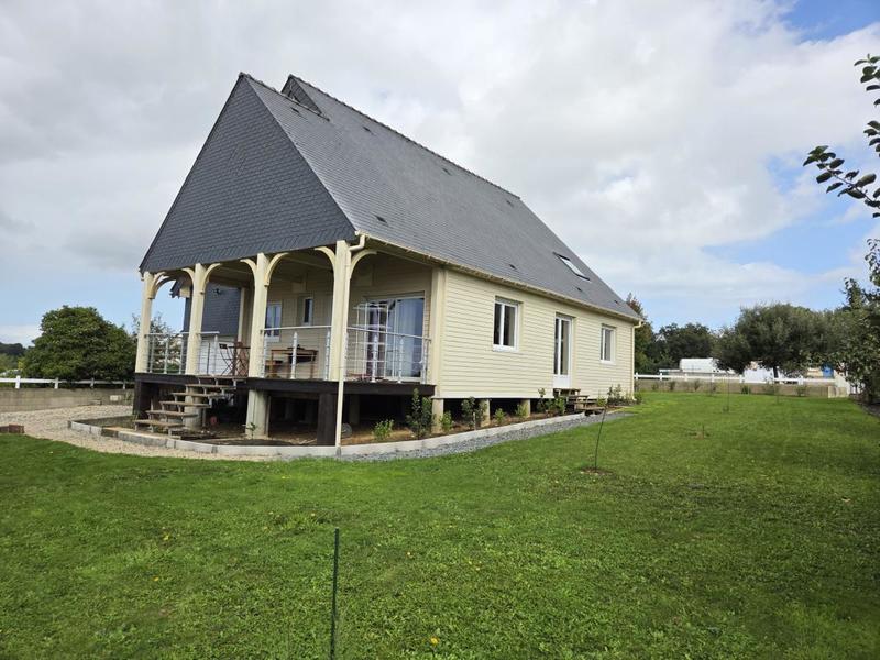 Maison de bois - 133 m² - 5 pièces
