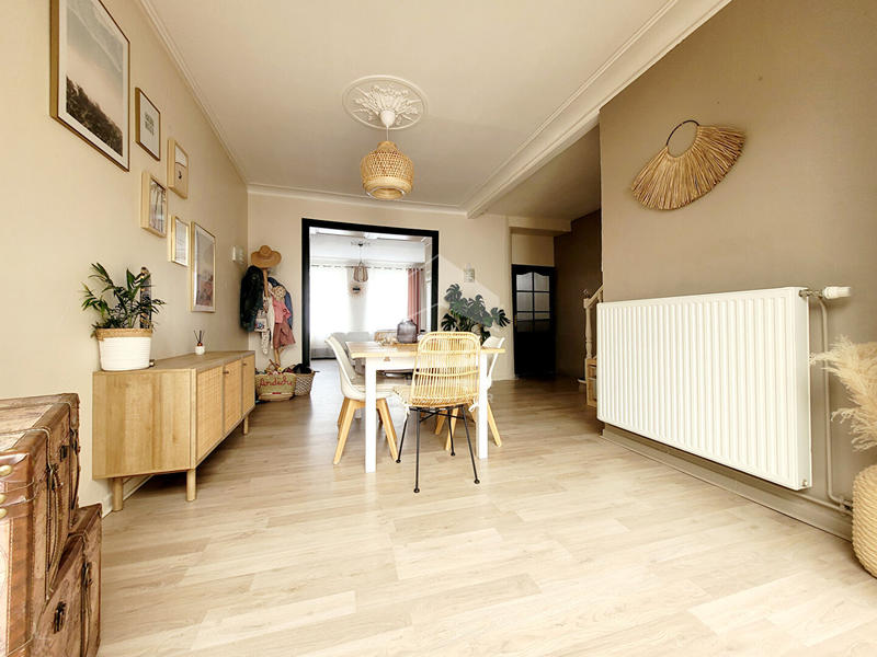 Maison - 175 m² - 7 pièces