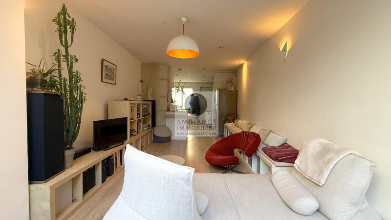 Maison - 91 m² - 5 pièces