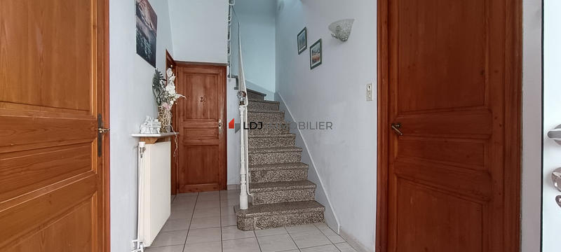 Maison - 83 m² - 4 pièces