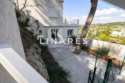 Appartement - 114 m² - 4 pièces