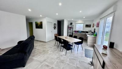 Maison - 73 m² - 3 pièces