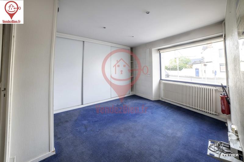 Bureau - 108 m² - 5 pièces