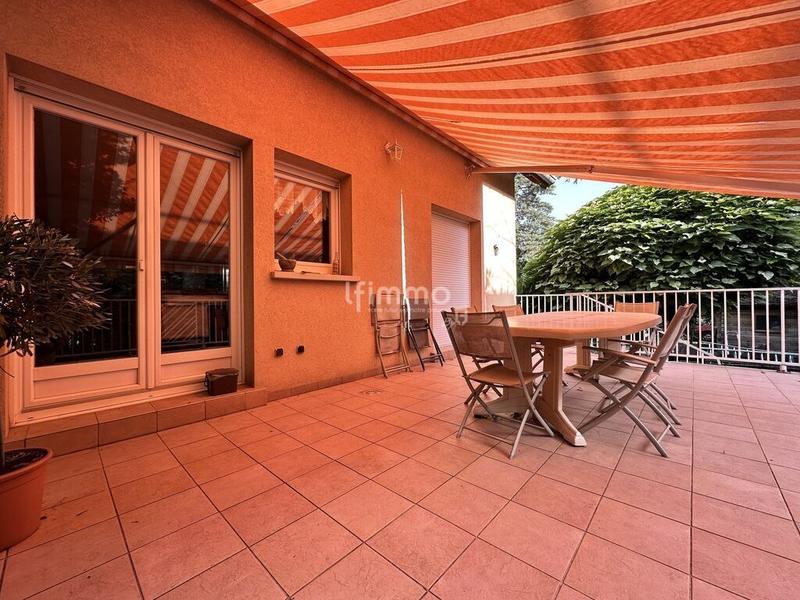 Maison - 148 m² - 6 pièces