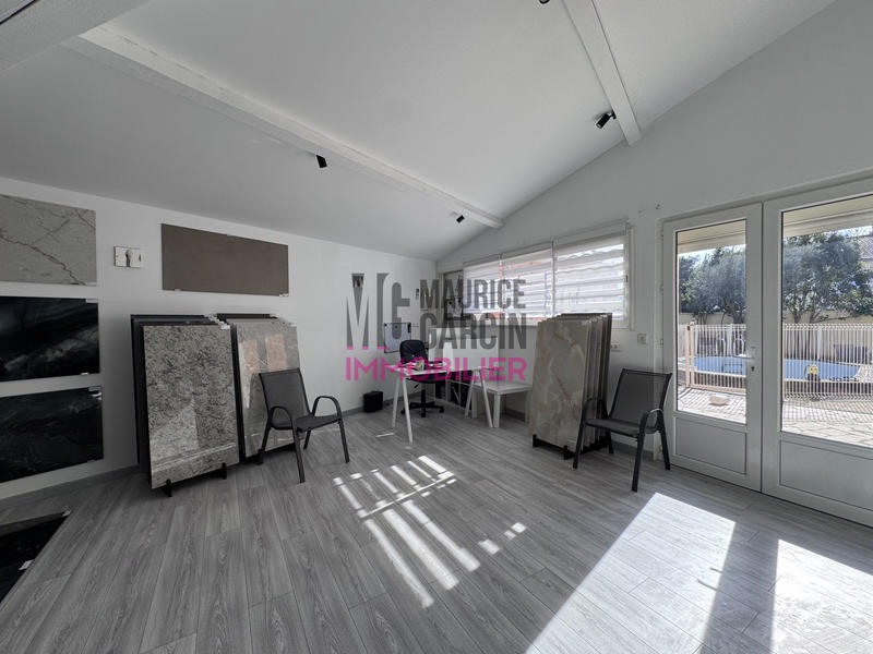 Maison - 192 m² - 8 pièces