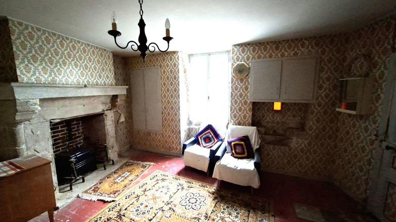 Maison de village - 100 m² - 4 pièces