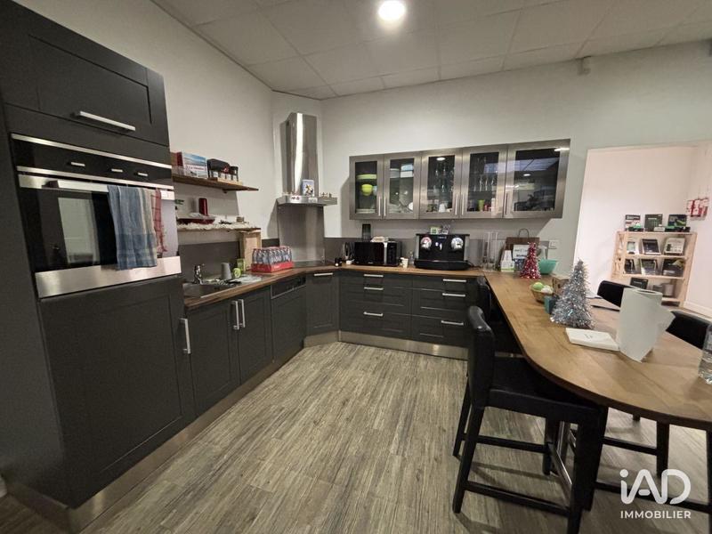 Local commercial - 566 m²