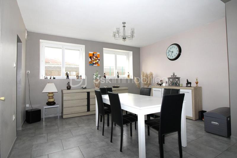 Maison - 118 m² - 5 pièces