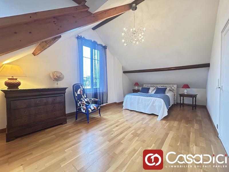 Maison - 145 m² - 6 pièces