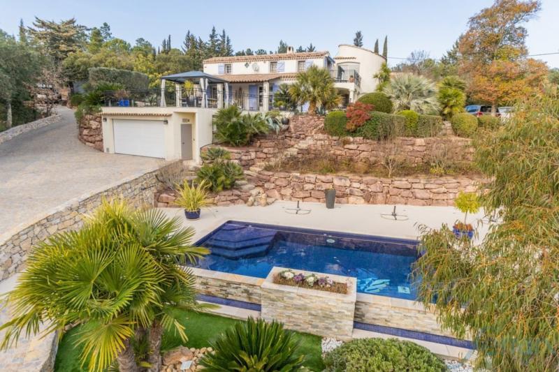 Maison - 144 m² - 6 pièces