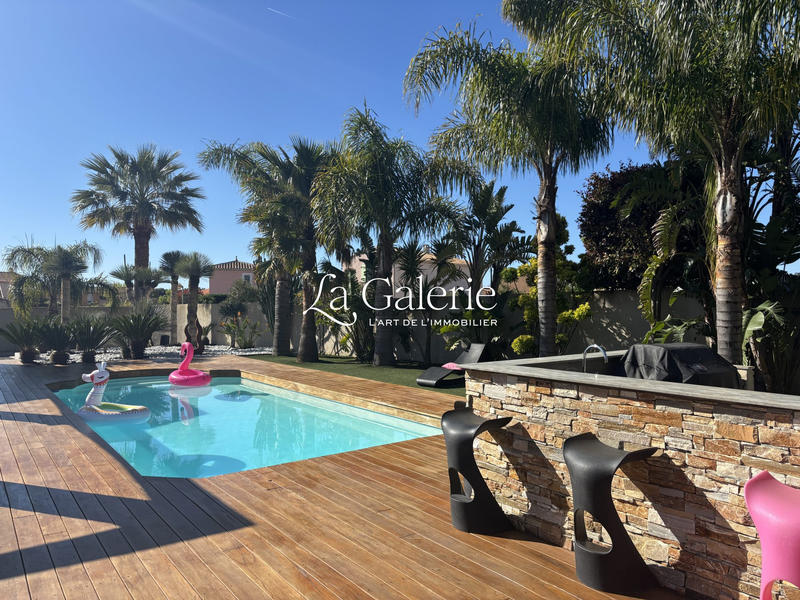 Villa - 165 m² - 6 pièces