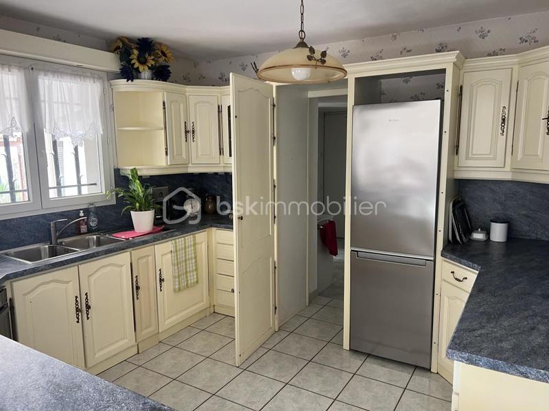 Maison traditionnelle - 150 m² - 6 pièces