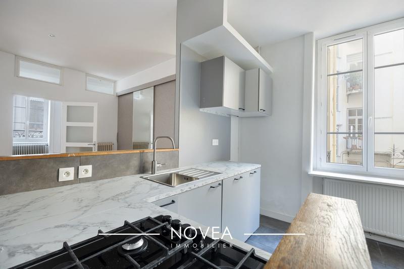 Appartement - 70 m² - 3 pièces