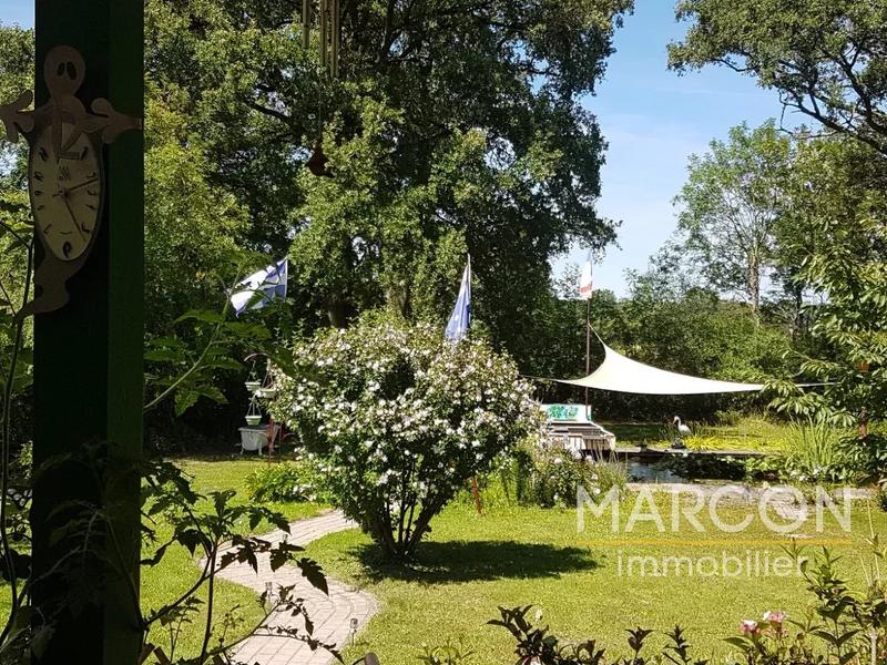 Maison - 175 m² - 10 pièces